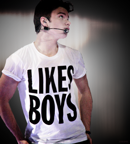 File:Tumblr lr0s7oZskC1r1yio6o1 500.png