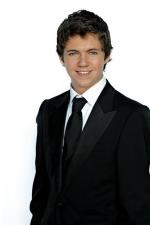 File:Damian mginty.jpg