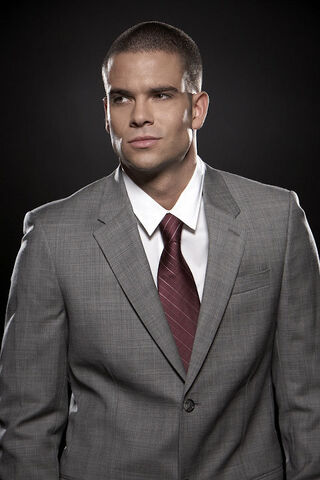 File:Mark-Salling-Puck-.jpg