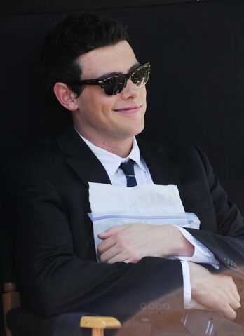 File:Glee-nyc-04262011-26.jpg