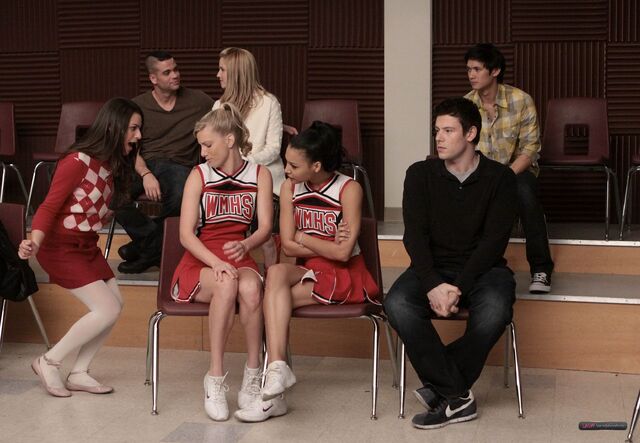 File:1x14-Hell-O-stills-glee-11188310-2500-1731.jpg
