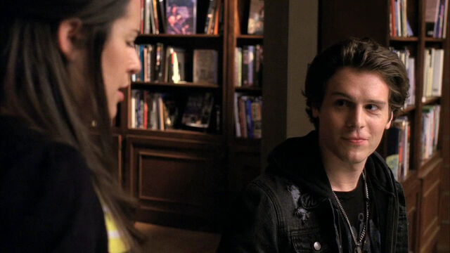 File:Hell-O-jesse-st-james-12437145-1280-720.jpg