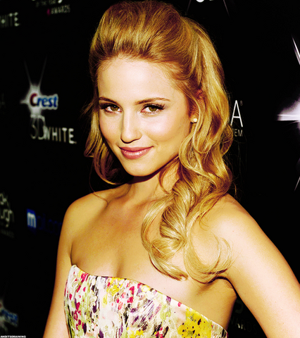 File:Dianna Agron.png