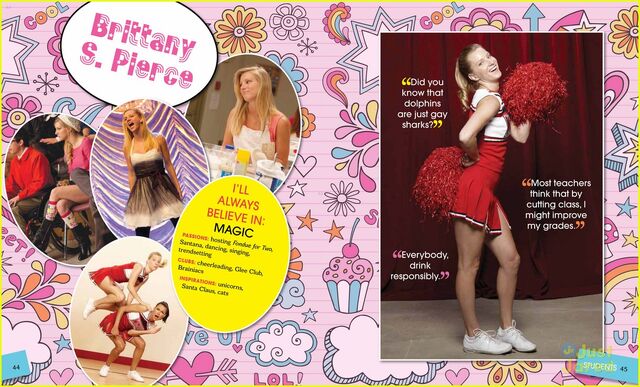 File:More-Yearbook-Pictures-glee-30429315-1222-739.jpg