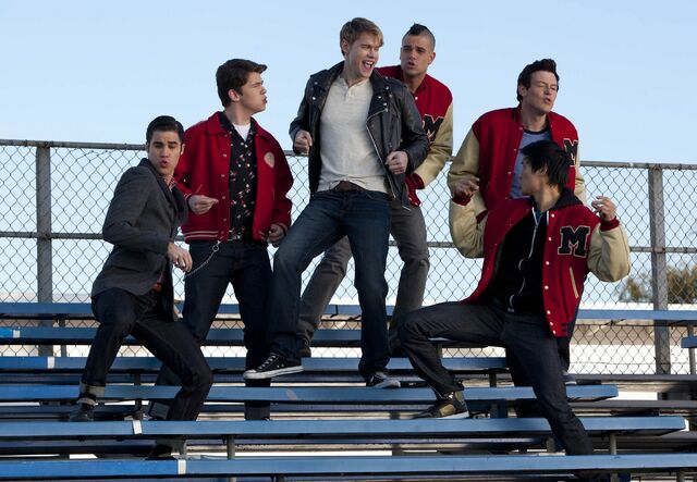 File:SummerNightsBoys.jpg