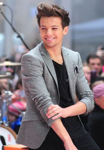 File:Louis Tomlinson.jpg