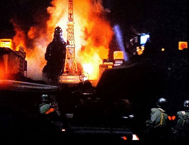 File:KVKG - Godzilla night.jpg