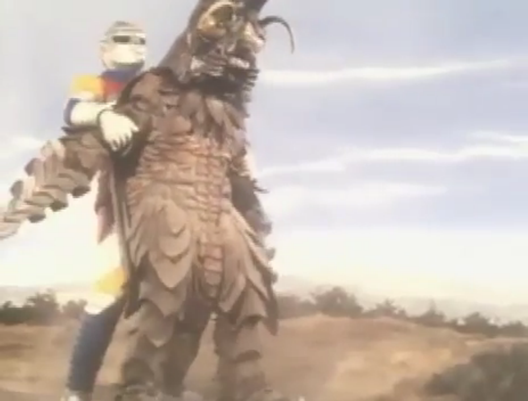 Image - Godzilla vs. Megalon 10 - Jet Jaguar Holds Megalon ...