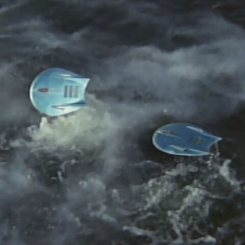 File:Godzilla.jp - 15 - Simian UFOs.jpg