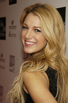 File:Blake-lively.jpg