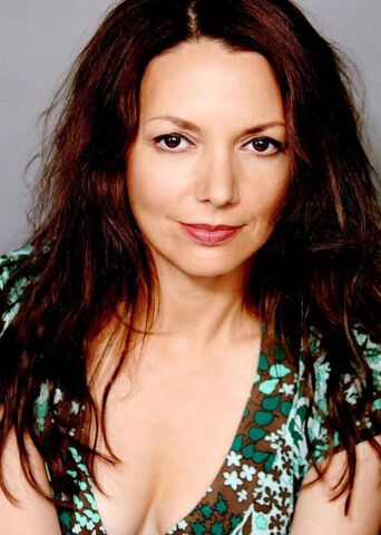 File:936full-joanne-whalley.jpg