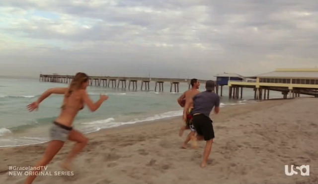File:1x05-Pier.png