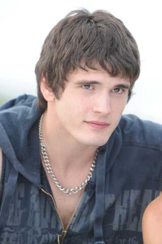 File:Yon gonzalez (1).jpg