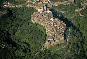 Pitigliano veduta.jpg