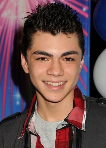 File:AdamIrigoyen2011(2).jpg