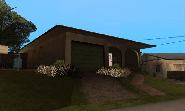 File:SweetsHouse-GTASA-Entrance.jpg