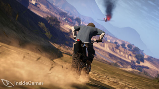 File:Sanchez chasing Shamal.jpg