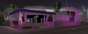 MalibuClub-GTAVC-nighttime-exterior