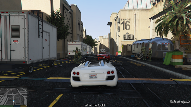 File:FranklinandLamar14-GTAV.png