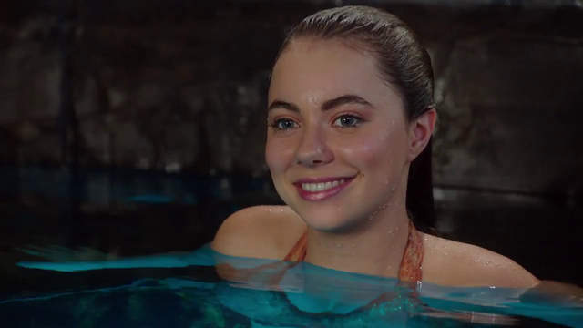 File:Nixie smiling.png