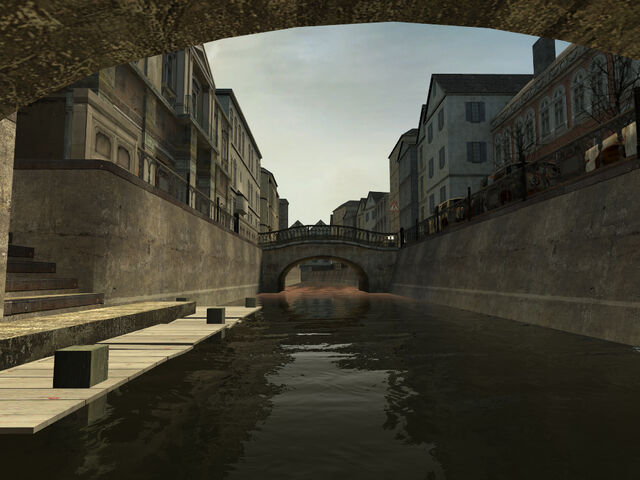 File:City canal03.jpg
