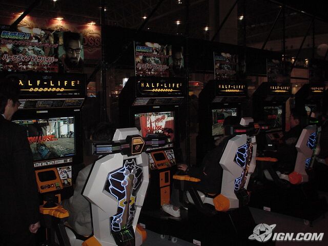 File:Half-life-2-survivor-debuts.jpg
