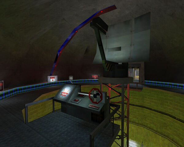 File:Uplinkradioantenna.jpg