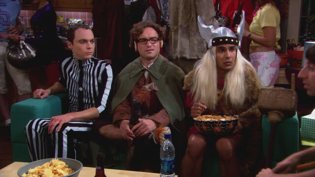 File:The Middle Earth-Paradigm.jpg