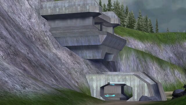 File:Tim bluebaseside2.jpg