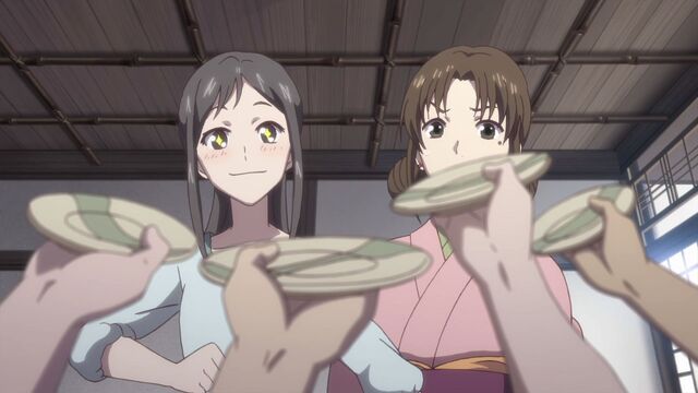 File:Hanasaku-Iroha-07-Minko-happy.jpg