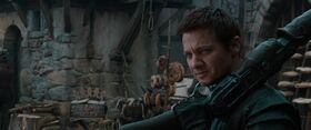Hansel looks at Mina