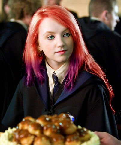 File:Luna.jpg