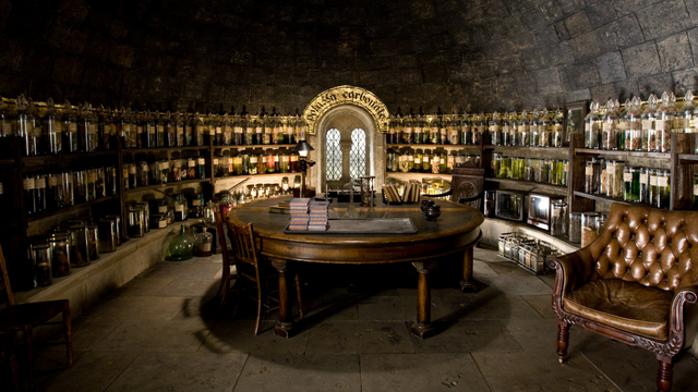 File:Potions Classroom PM.png