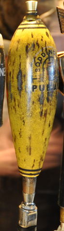 File:BoddingtonsPubAle.png