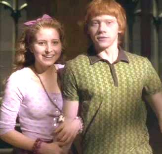 Image - Lavender Brown and Ron Weasley 01.jpg | Harry Potter Wiki ...