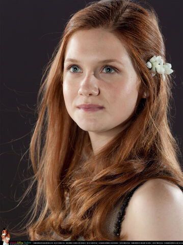 Dosya:Ginny-s-beauty-ginevra-ginny-weasley-25005344-1874-2500.jpg