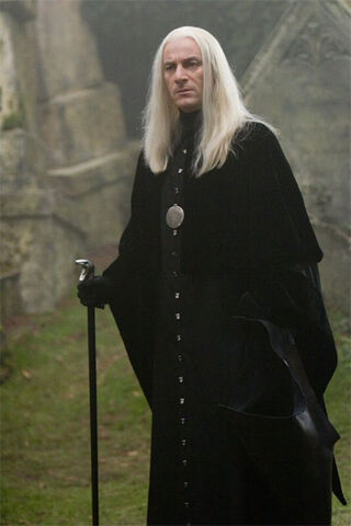 Datei:Lucius Malfoy1.jpg