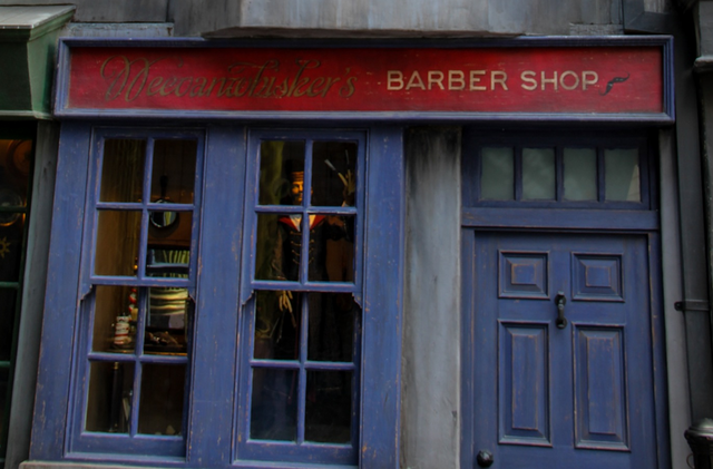 File:Weeoanwhisker's Barber Shop.png