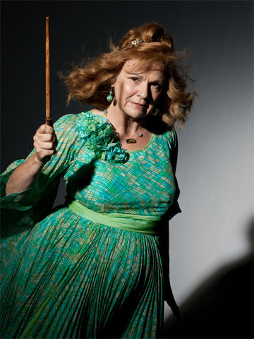 File:Molly Weasley.jpg