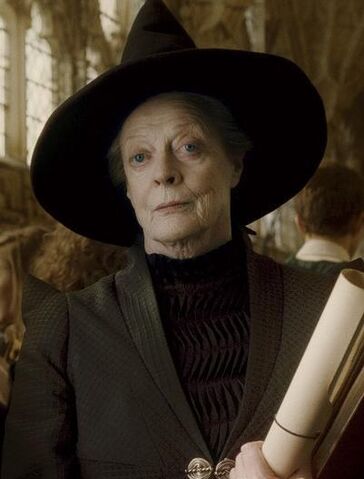 ファイル:Minerva-McGonagall-professor-mcgonagall-11151945-401-528.jpg