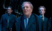 Dawlish, Fudge e Percy veem Voldemort