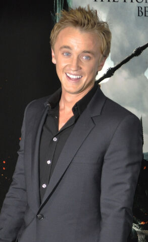 Fil:TomFeltonNov2010.jpg