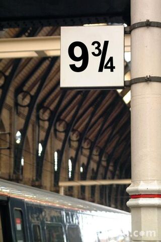 Fitxer:HogwartsExpress2.jpg