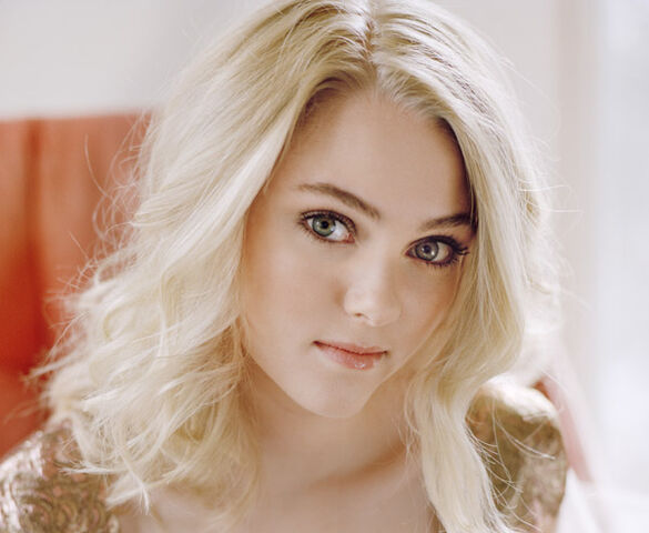 File:Annasophia-robb-1.jpg