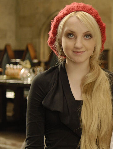 File:Evanna-Lynch.jpg