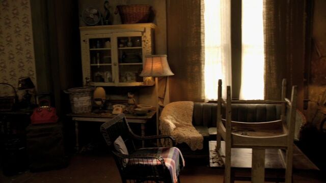File:Carriagehouseinside2.jpg