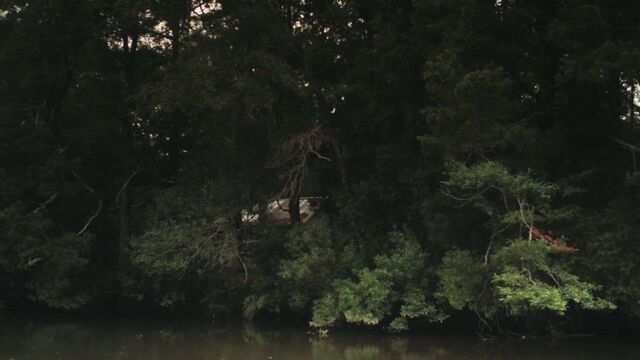 File:Earlshouse.jpg