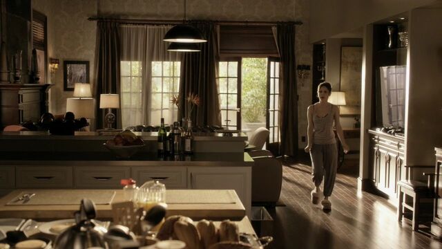 File:Lavonskitchen.jpg