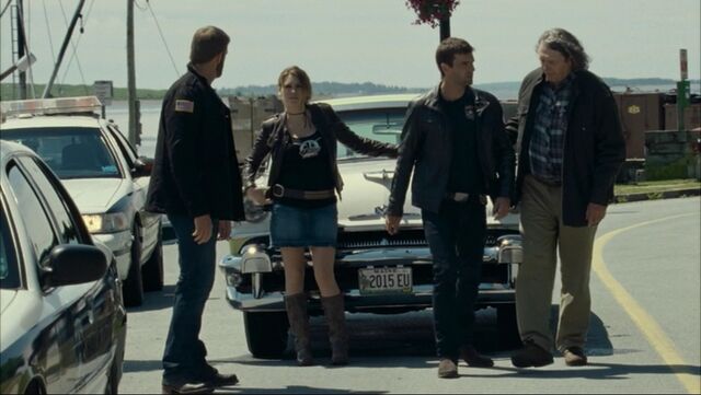 File:Dwight,Audrey,Nathan,Vince.jpg