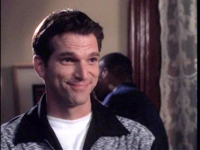 Archivo:Marshall-3.png